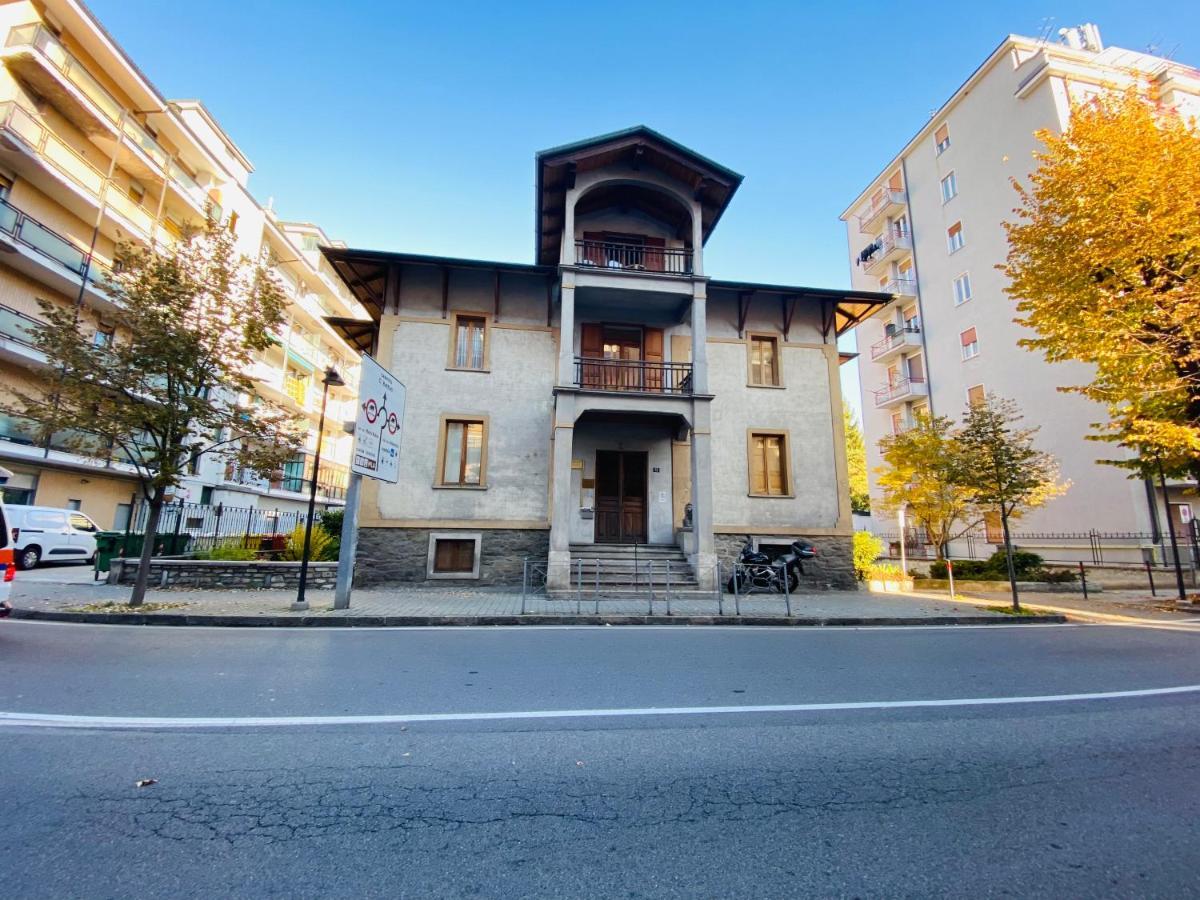 Апартаменти Casa Dei Leoni Аоста Екстер'єр фото