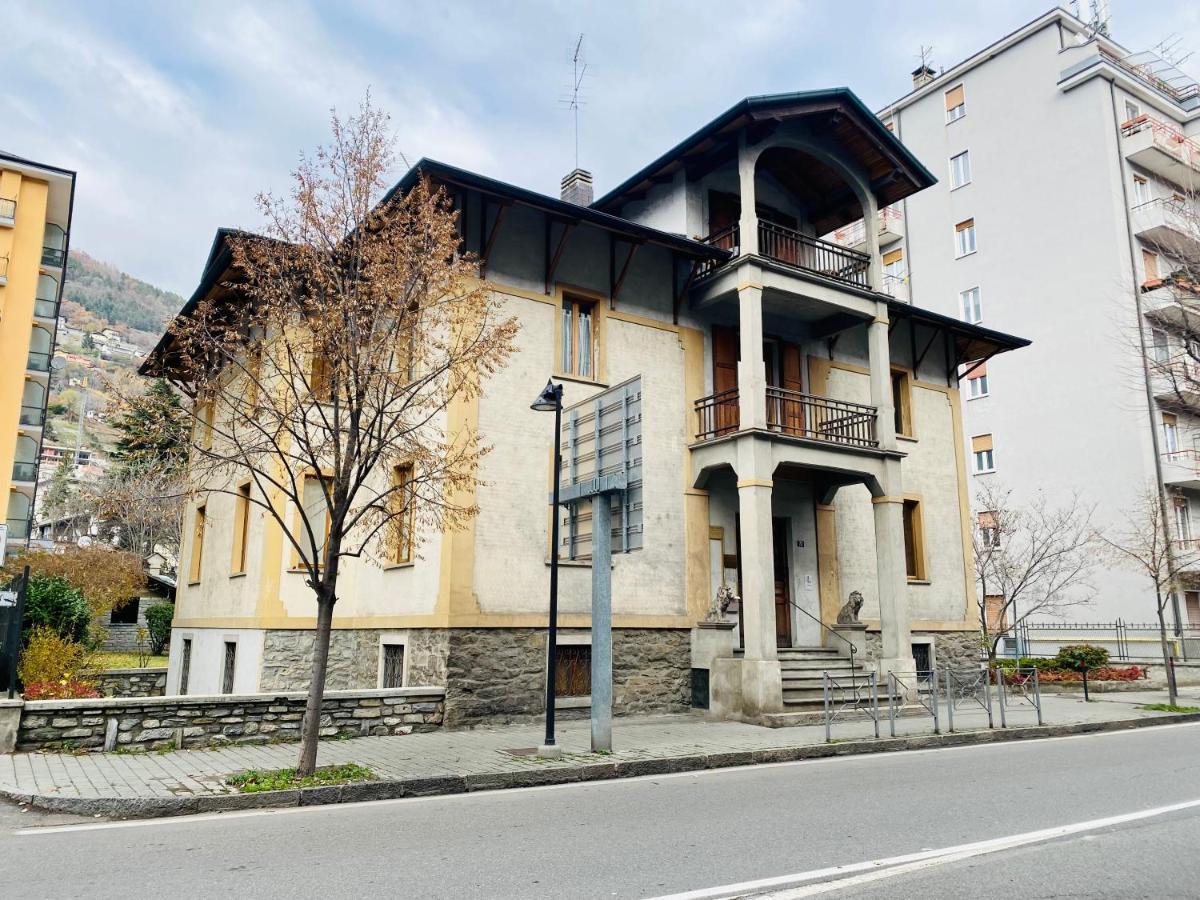 Апартаменти Casa Dei Leoni Аоста Екстер'єр фото